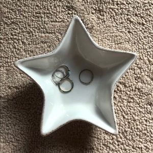 Star shaped ring dish in white